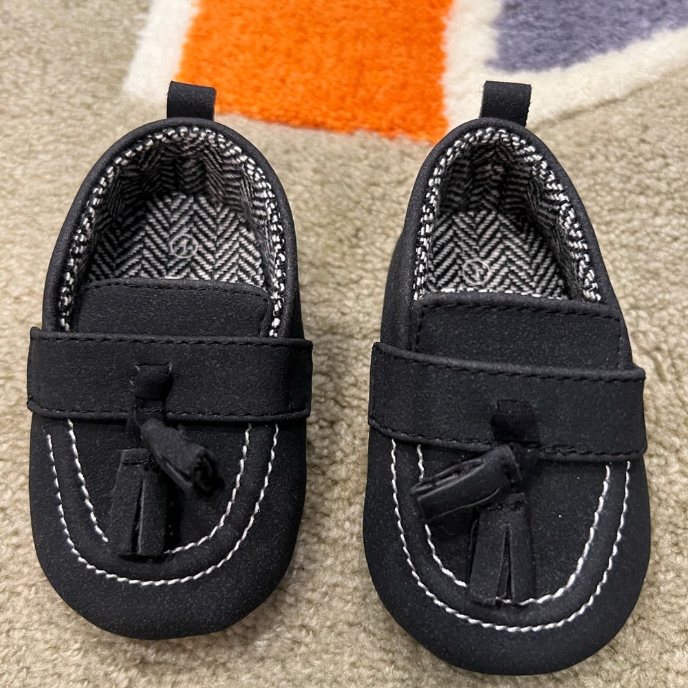 LIKE NEW WORN ONCE Baby Size 1 black suede loafers